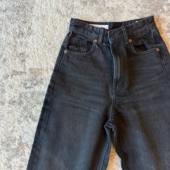 Zara Women’s Straight Jeans - Picture 7 of 16